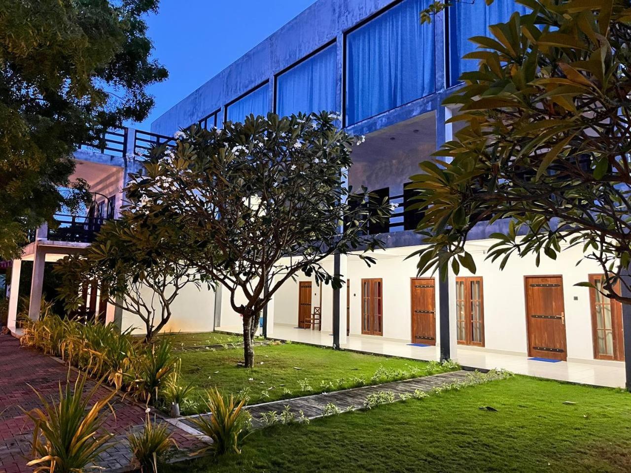 Nn Beach Resort & Spa นิลาเวลี ภายนอก รูปภาพ